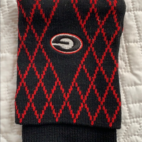 University of Georgia Gloves - Picture 2 of 3
